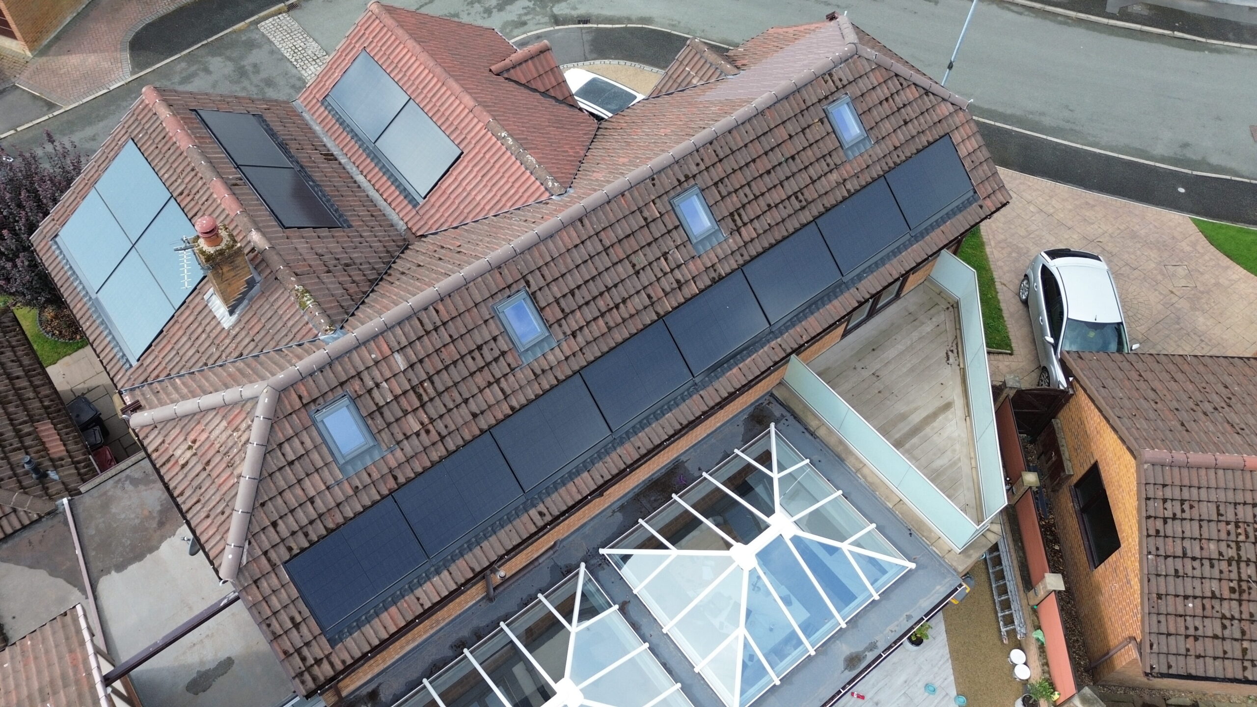 DCIM100MEDIADJI_0198JPG - Flux Solar Energy Horwich solar and battery installation